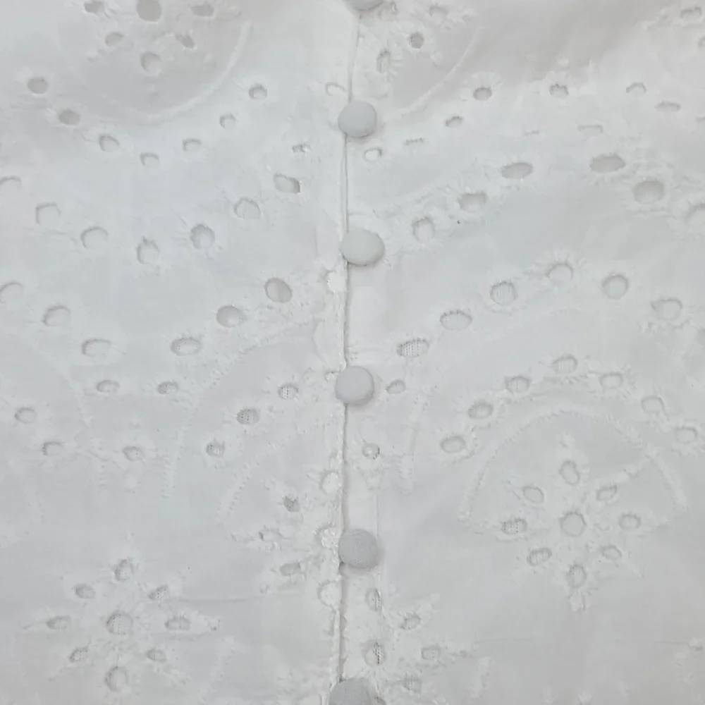 Japna Eyelet Lace Button Front V Neck Scalloped Hem Blouse/Tank Top in White